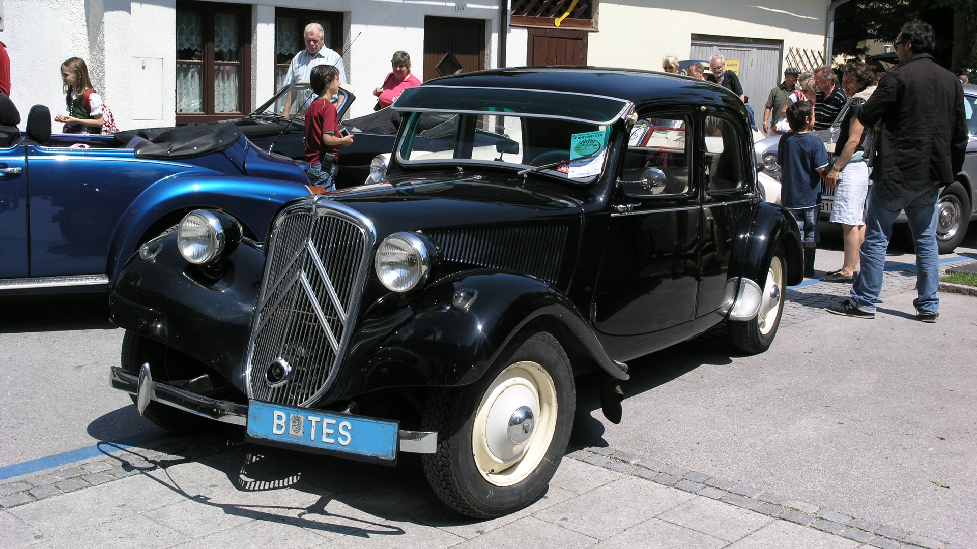 Fotos Oldtimer 24: Citroën Traction Avant