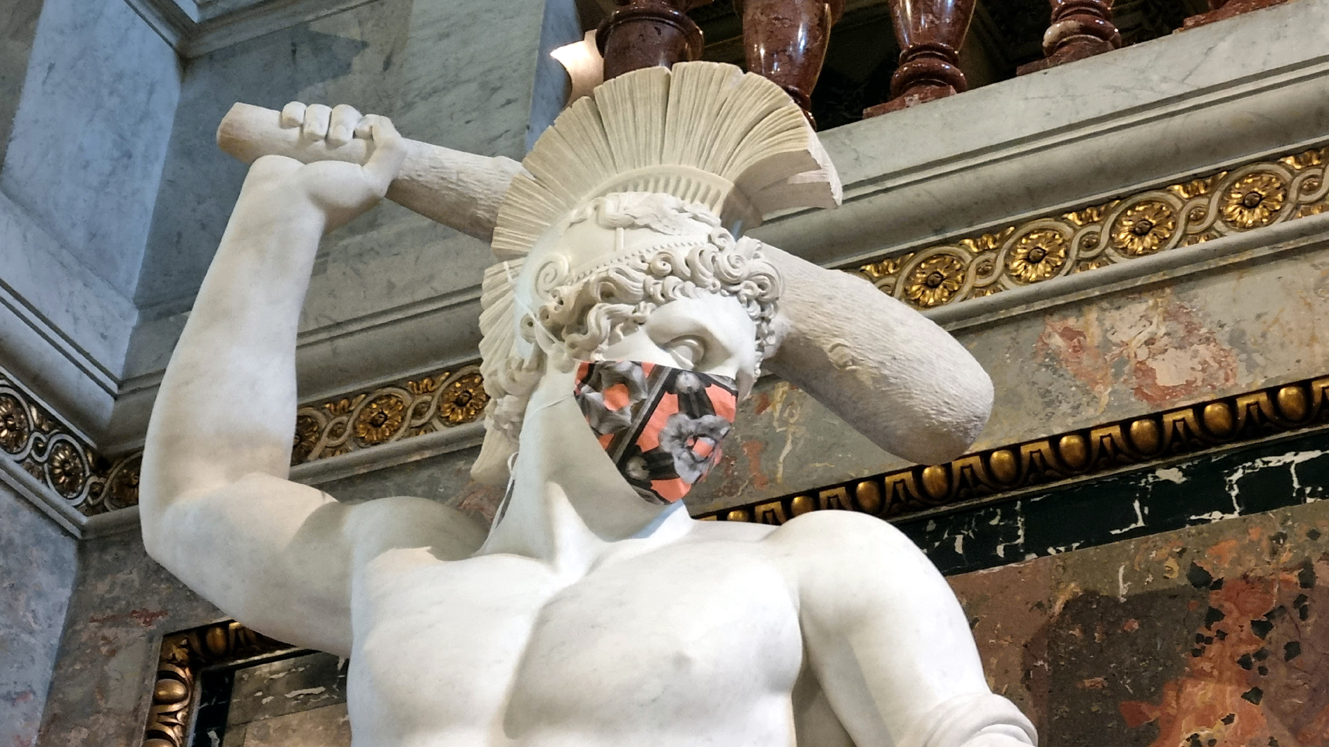Fotostrecke Corona 17: Maskierter Theseus im Kunsthistorischen Museum Wien