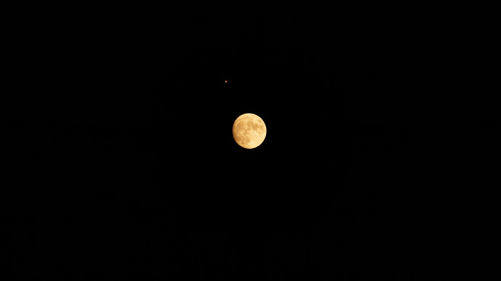 Fotostrecke Mond, Abbildung 22: Mond und Mars eng beisammen