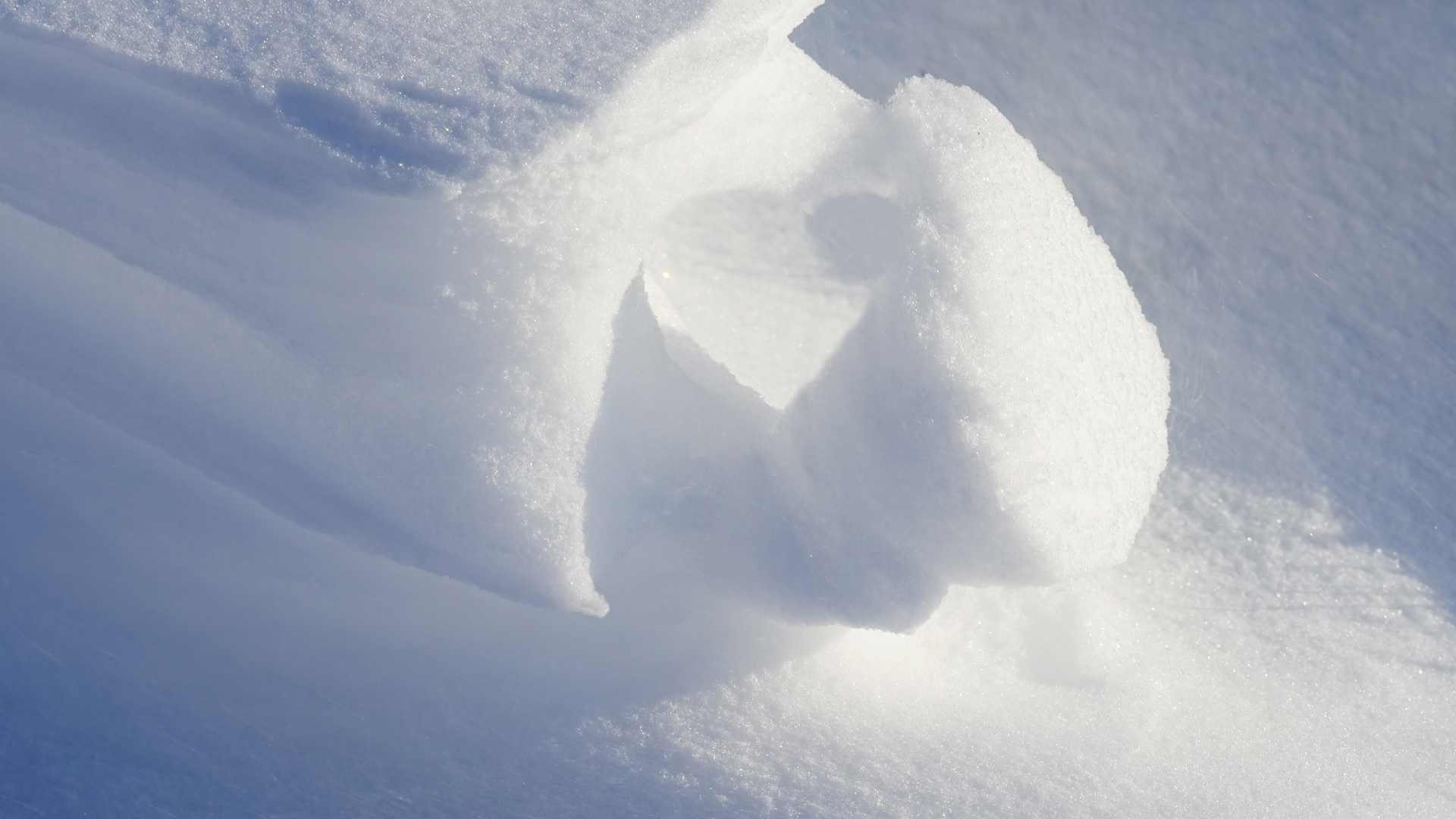 Fotostrecke Schnee Abbildung 30: Liebeserklärung