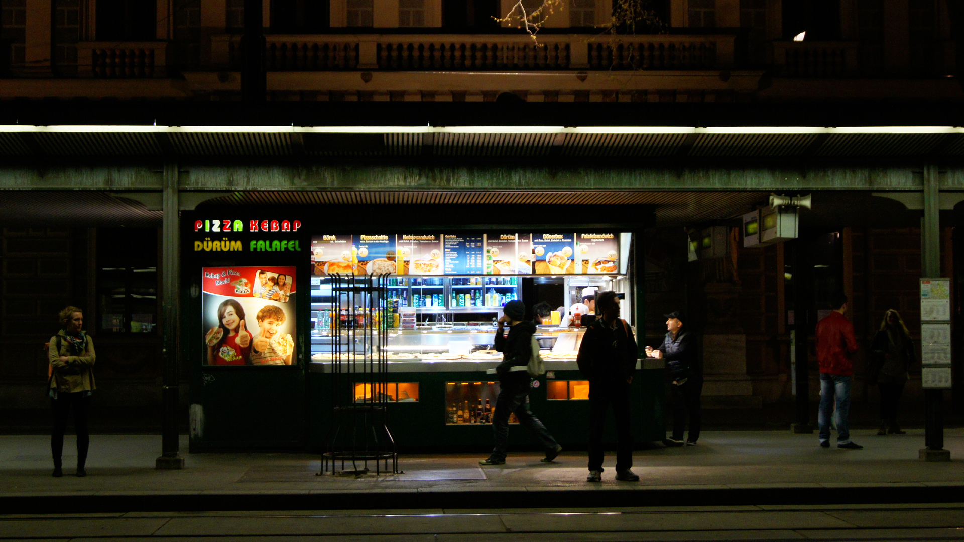 Fotostrecke Wien bei Nacht 11: Kebab-Stand am Ring