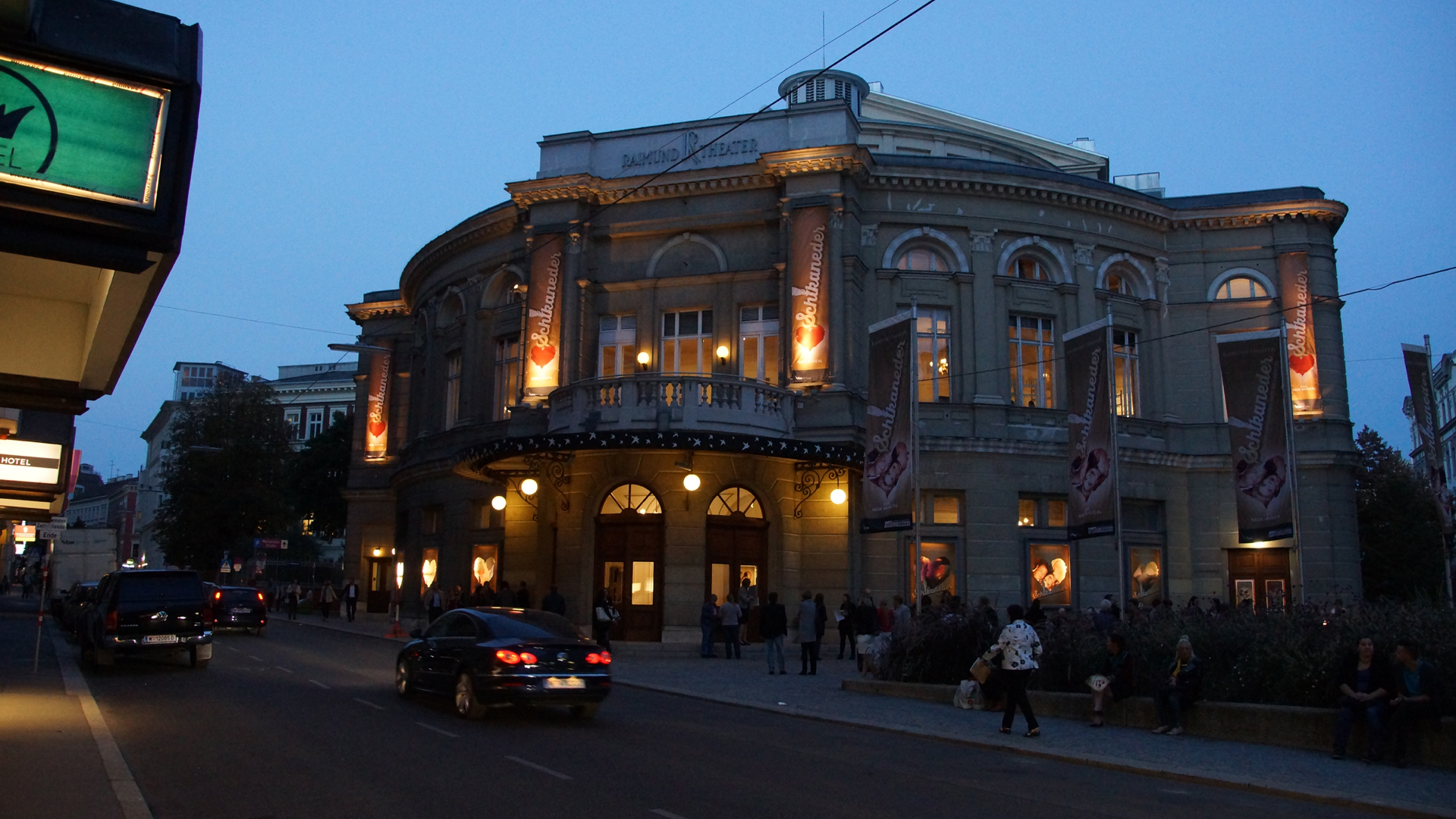 Fotostrecke Wien bei Nacht 18: Raimund Theater